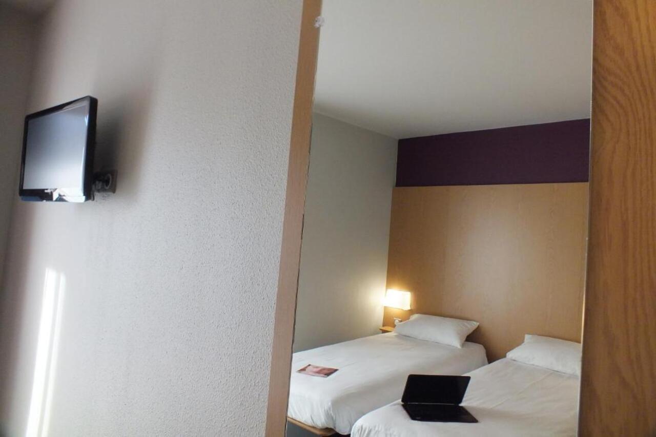 B&B Hotel Lille Grand Stade Βιλνέβ ντ' Ασκ Εξωτερικό φωτογραφία
