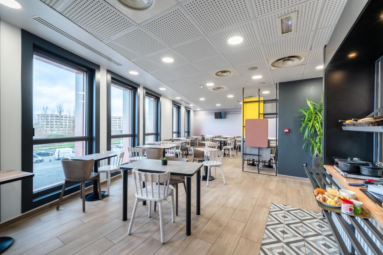 B&B Hotel Lille Grand Stade Βιλνέβ ντ' Ασκ Εξωτερικό φωτογραφία
