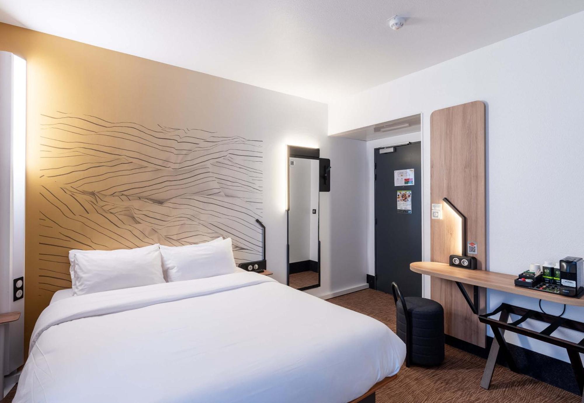 B&B Hotel Lille Grand Stade Βιλνέβ ντ' Ασκ Εξωτερικό φωτογραφία