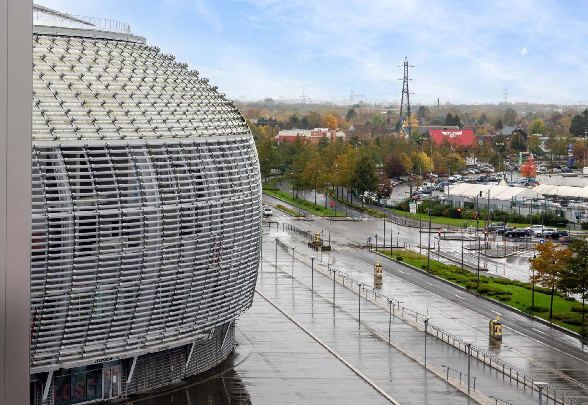 B&B Hotel Lille Grand Stade Βιλνέβ ντ' Ασκ Εξωτερικό φωτογραφία