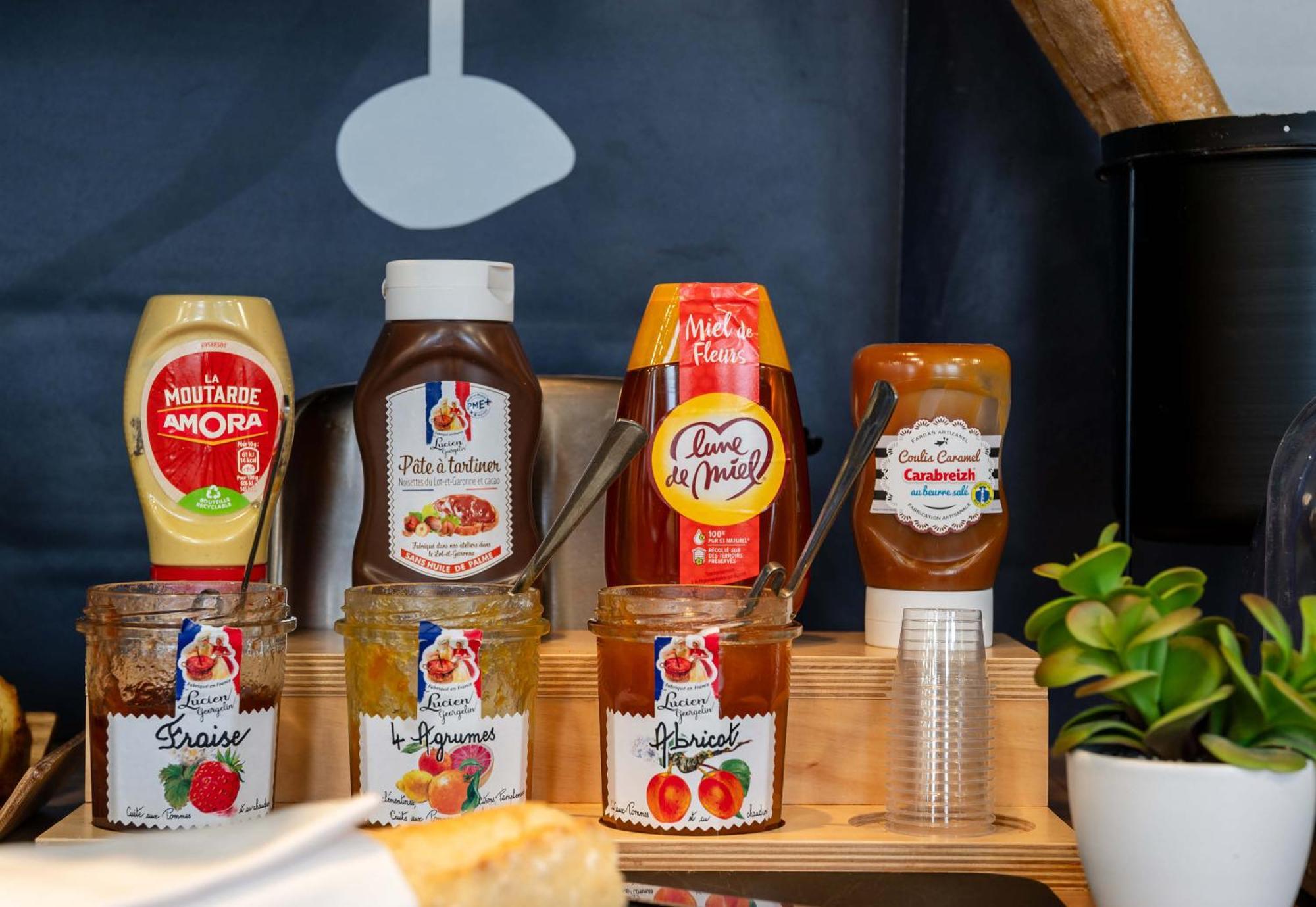 B&B Hotel Lille Grand Stade Βιλνέβ ντ' Ασκ Εξωτερικό φωτογραφία