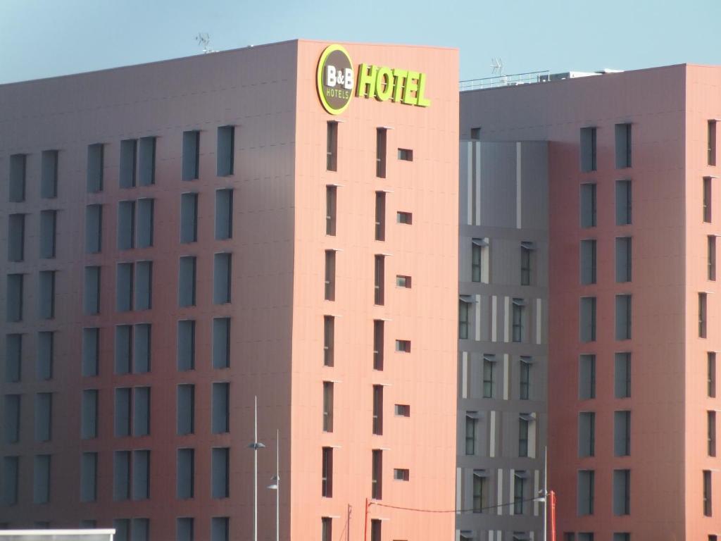 B&B Hotel Lille Grand Stade Βιλνέβ ντ' Ασκ Εξωτερικό φωτογραφία