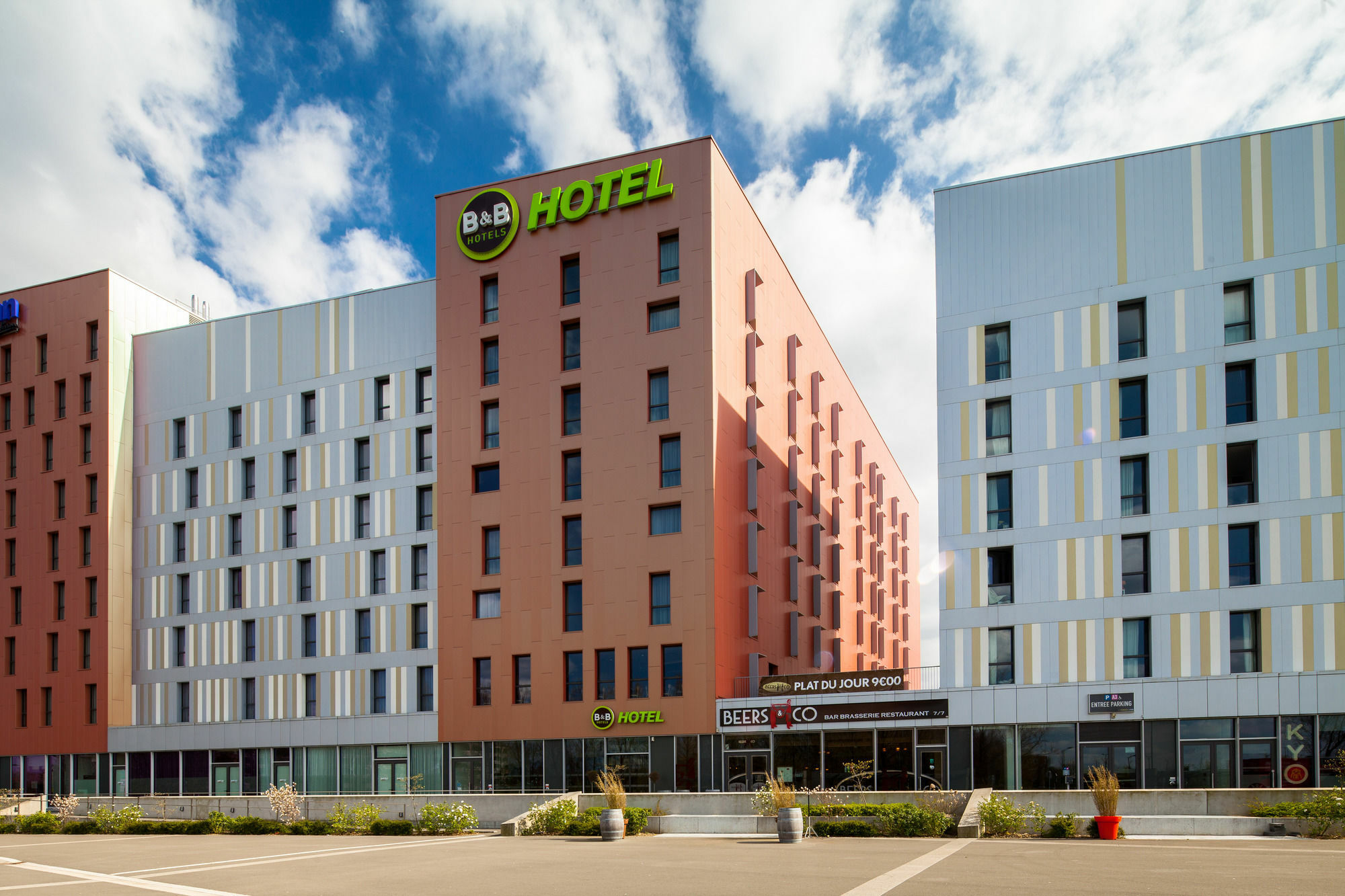 B&B Hotel Lille Grand Stade Βιλνέβ ντ' Ασκ Εξωτερικό φωτογραφία
